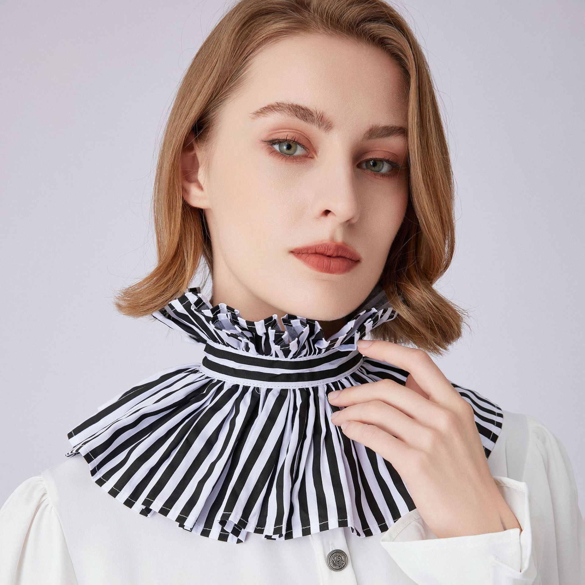 French Style Black White Strip - Dolls 评论和价格